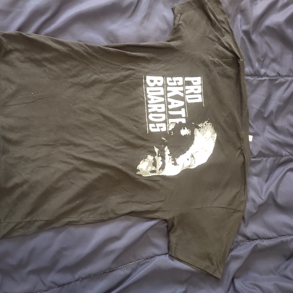 Pro skates shop tee - Picture 2 of 4